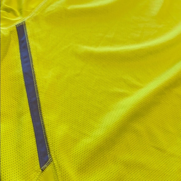 Old Navy Active tshirt men’s XL - Picture 6 of 8